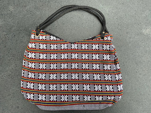 Schoudertas katoen gekleurd geborduurd rits gevoerd