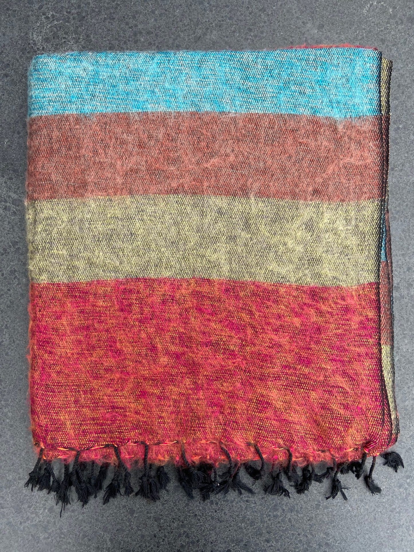 Sjaal van Yakwol Jak wol Yak wollen handgemaakt dames Himalaya Nepal gestreept rood geel blauw bruin