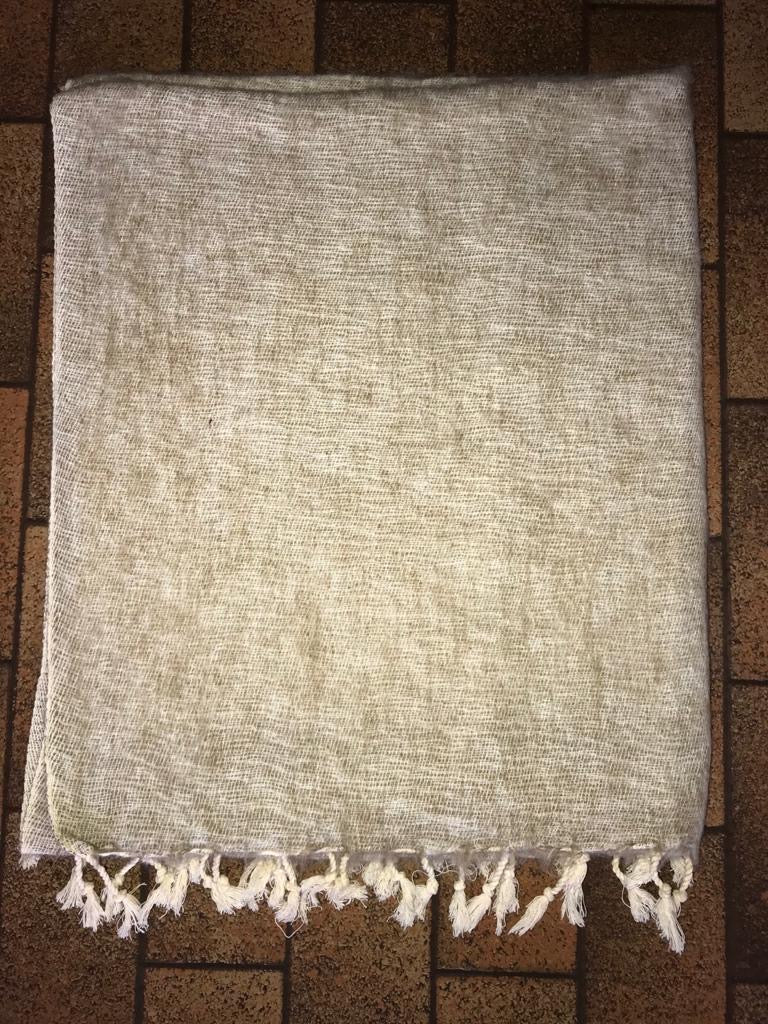 Nepalese Sjaals Yakwol Jakwol Shawls Yak wool Fairtrade omslagdoek Nepal beige
