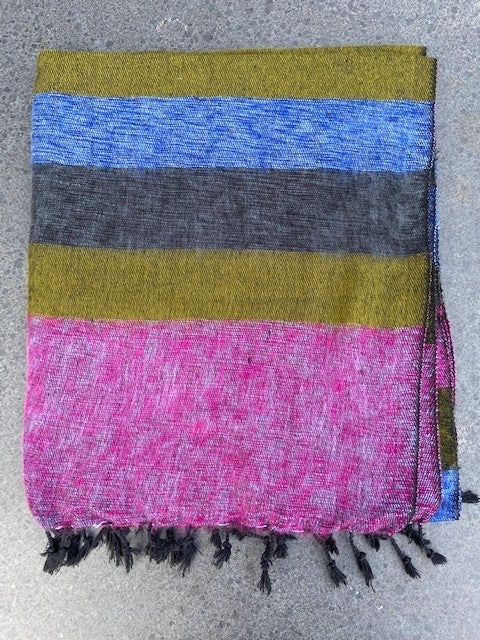 Sjaal van Yakwol Jakwol Shawls of Yakwool Fairtrade #367