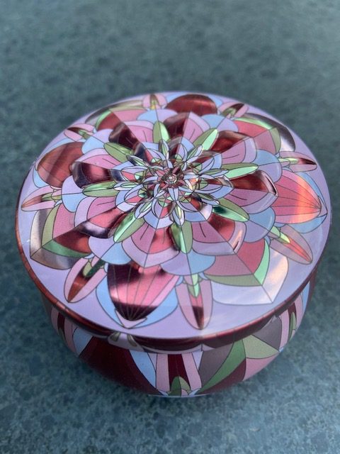 Jasmijn thee Jasmine flower tea Fairtrade blikje patroon 40 gram #011