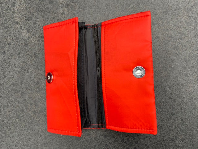 Portemonnee borduursels magneetsluiting #006