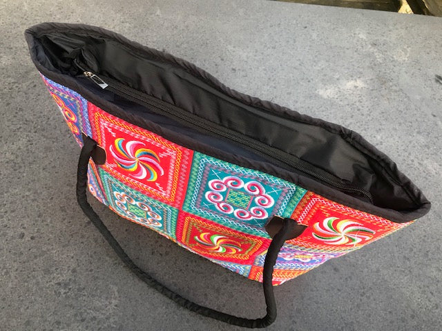 Schoudertas gekleurd borduursels ritssluiting #002