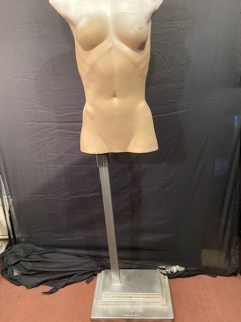 ijzeren standaard voor display dolls etalage torso #001