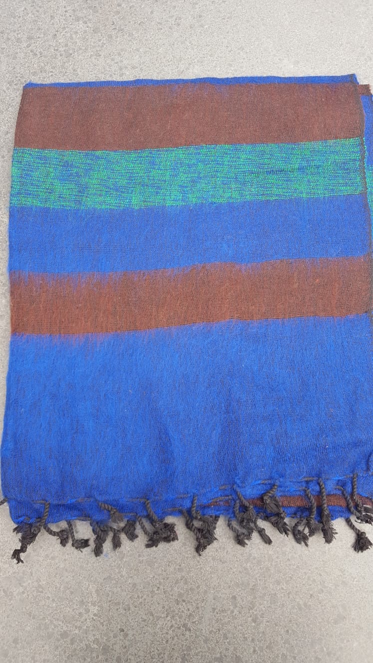 sjaals yakwol